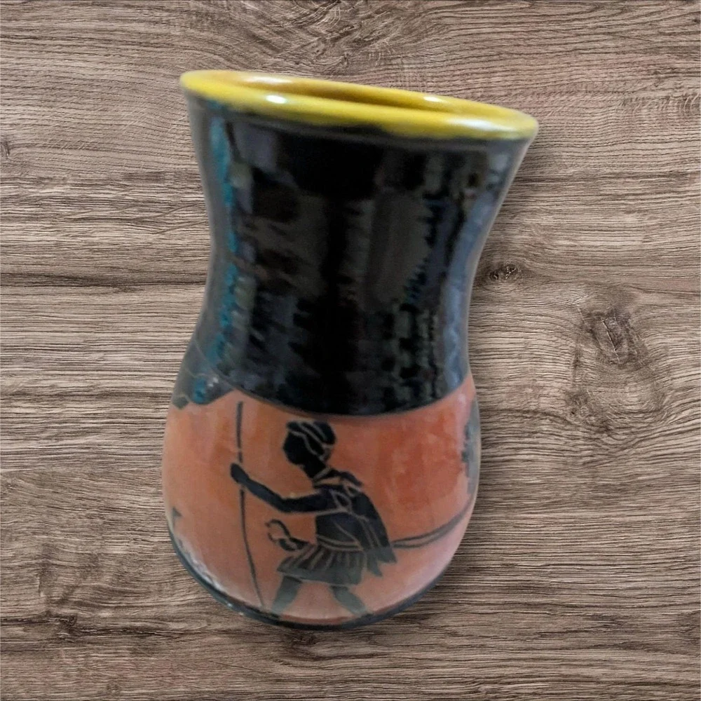 Vintage 1974 Studio Pottery Vase Black Horse Yellow Rim Signed Benham?‎ 7